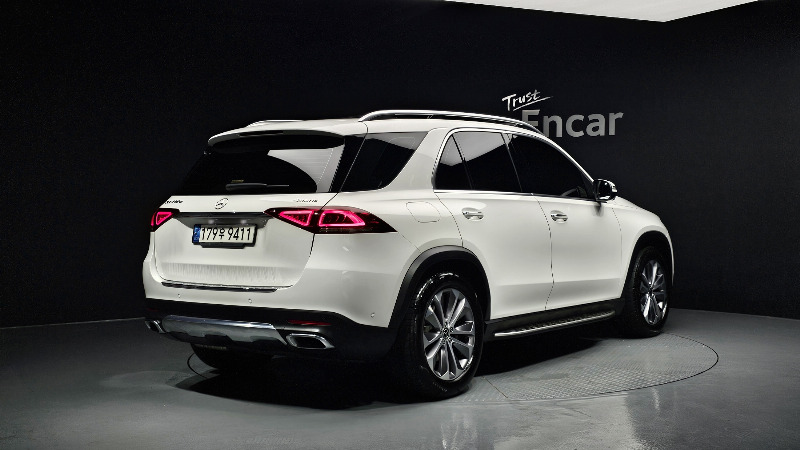 car Mercedes Benz GLE id69189 photo #2