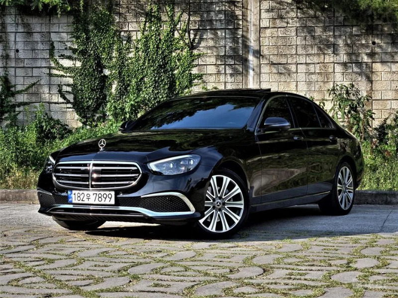 car Mercedes Benz E Class id69210 main photo