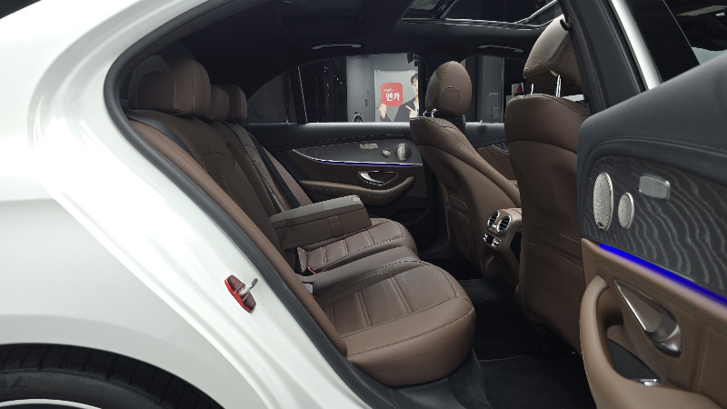car Mercedes Benz E Class id69231 photo #12