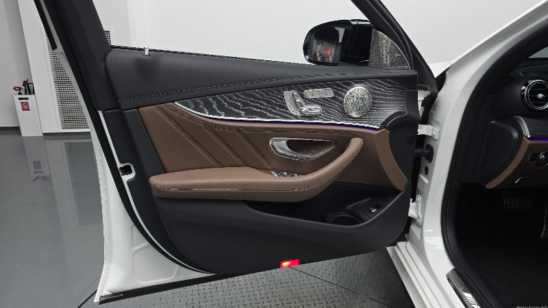 car Mercedes Benz E Class id69231 photo #27