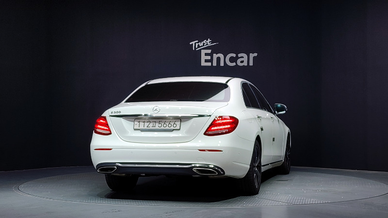 car Mercedes Benz E Class id69238 photo #4