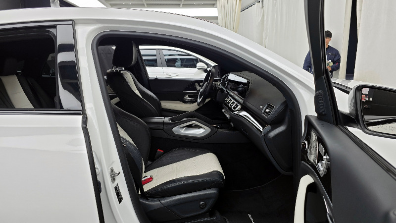car Mercedes Benz GLE id69293 photo #11