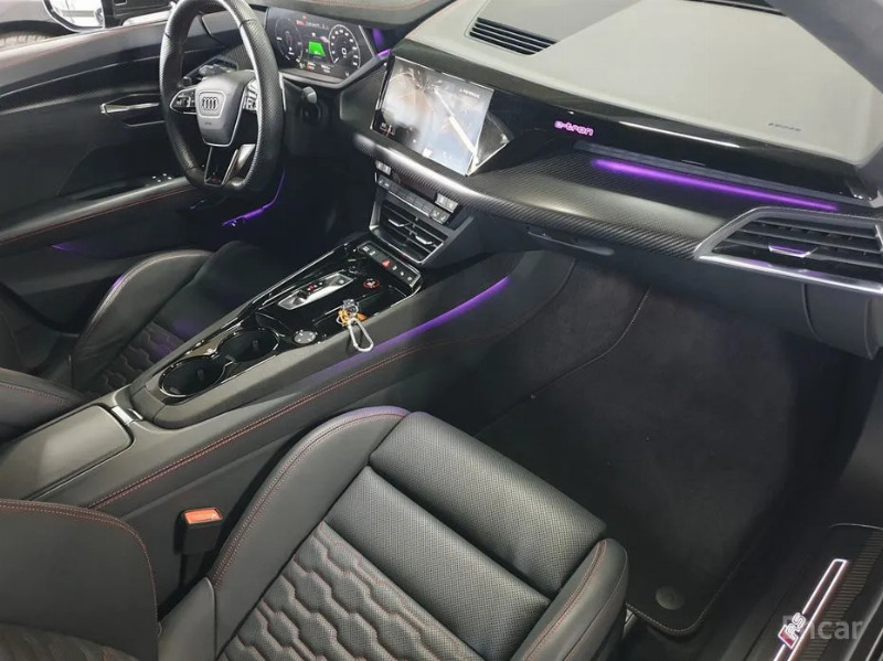 car Audi RS e-tron GT id69324 photo #19