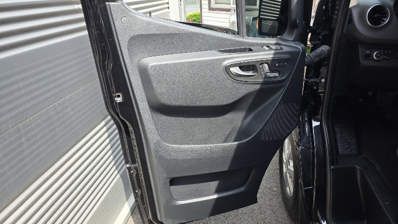 car Mercedes Benz Sprinter id69352 photo #25
