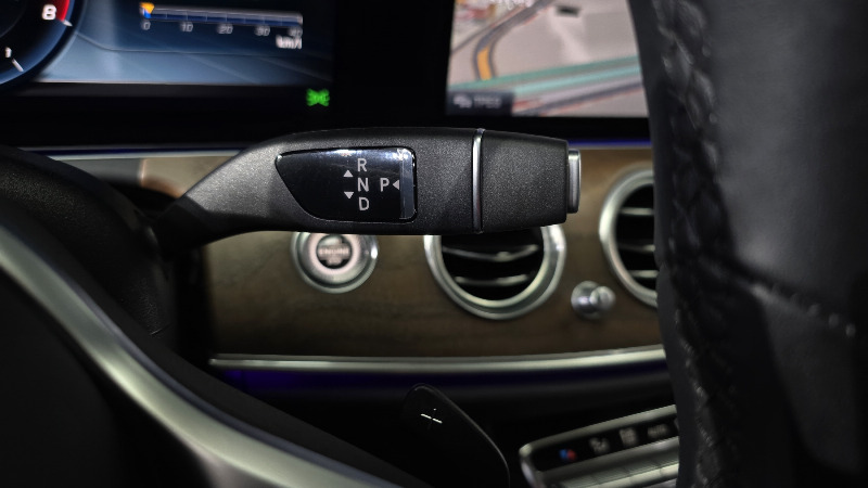 car Mercedes Benz E Class id69366 photo #9