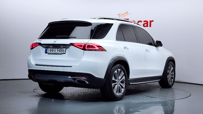 car Mercedes Benz GLE id69399 photo #2