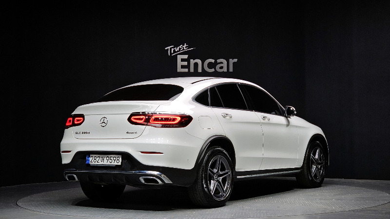 car Mercedes Benz GLC id69405 photo #2