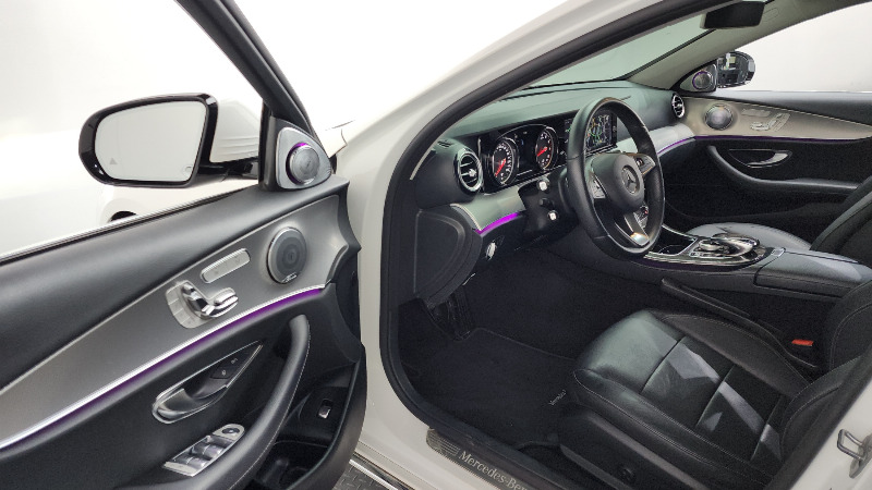 car Mercedes Benz E Class id69408 photo #10