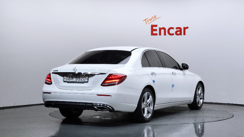 car Mercedes Benz E Class id69408 photo #2