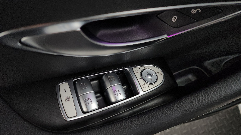 car Mercedes Benz E Class id69408 photo #29