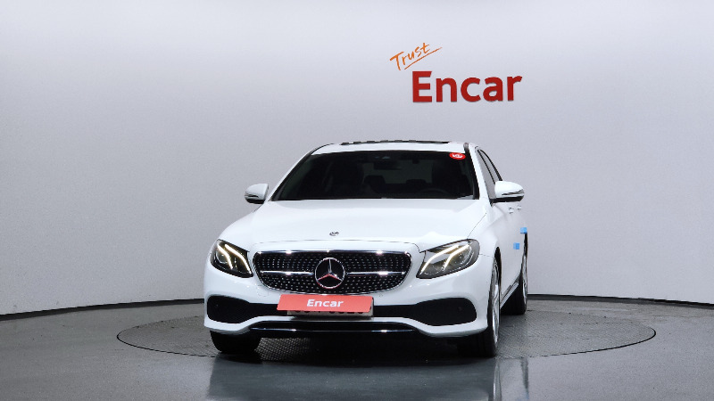 car Mercedes Benz E Class id69408 photo #3