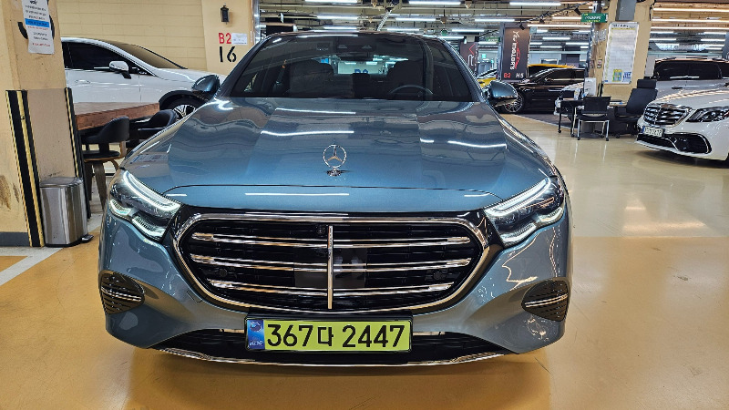 car Mercedes Benz E Class id69415 photo #2