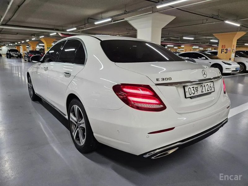 car Mercedes Benz E Class id69416 photo #7