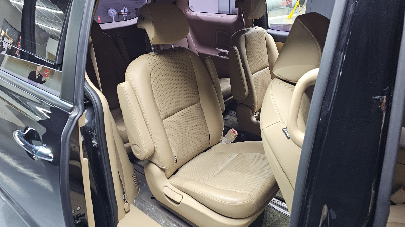 car KIA Carnival id69435 photo #11