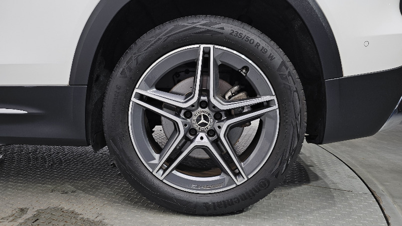 car Mercedes Benz GLB id69461 photo #21