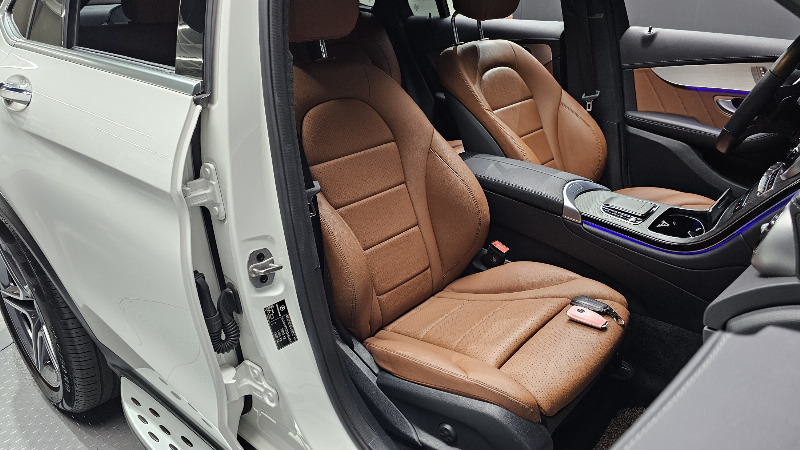 car Mercedes Benz GLC id69470 photo #11