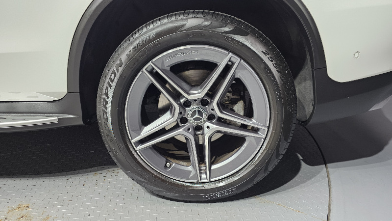 car Mercedes Benz GLC id69470 photo #21