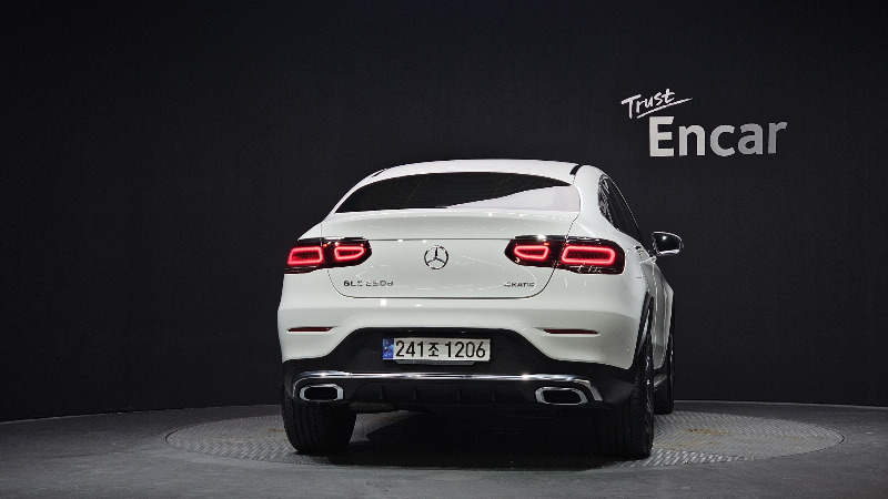 car Mercedes Benz GLC id69470 photo #4