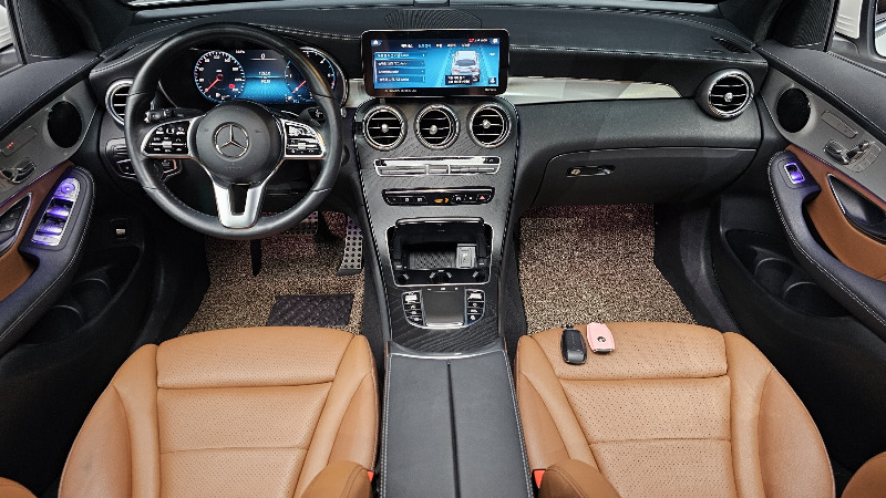 car Mercedes Benz GLC id69470 photo #7