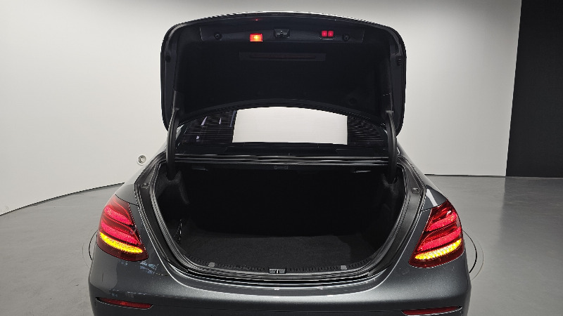 car Mercedes Benz E Class id69476 photo #20