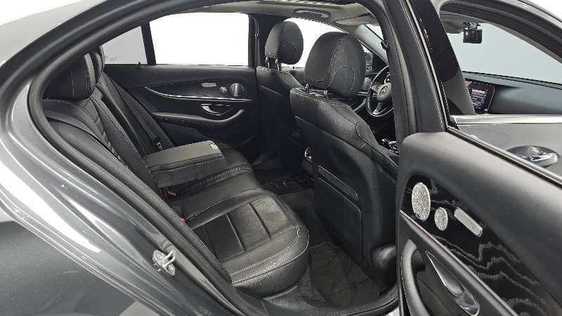 car Mercedes Benz E Class id69476 photo #26