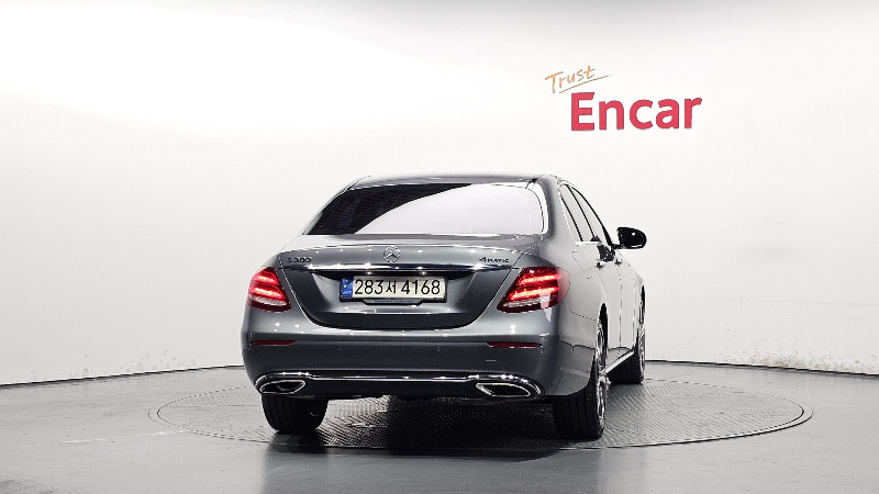 car Mercedes Benz E Class id69476 photo #4