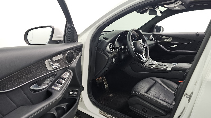 car Mercedes Benz GLC id69526 photo #11