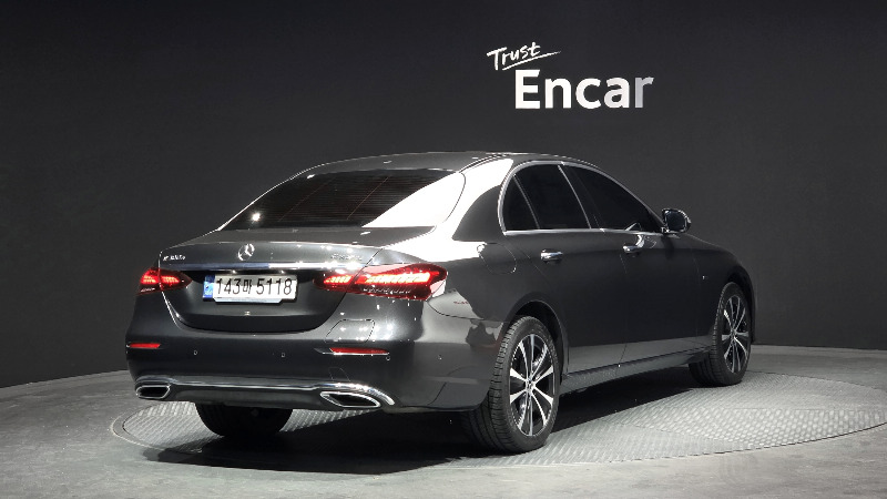 car Mercedes Benz E Class id69531 photo #2