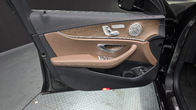 car Mercedes Benz E Class id69531 photo #24