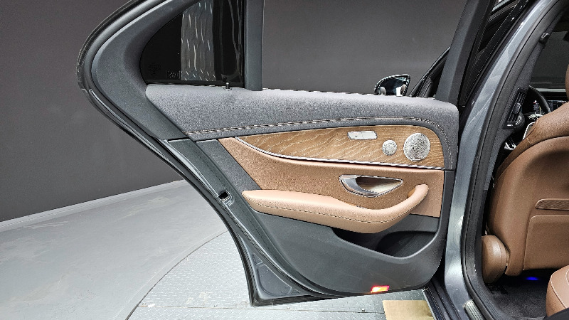 car Mercedes Benz E Class id69533 photo #25