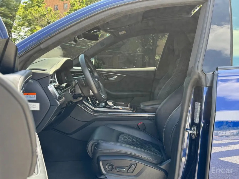car Audi SQ8 id69556 photo #10