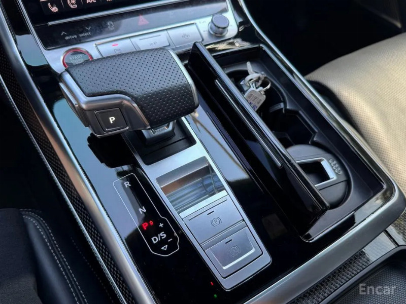 car Audi SQ8 id69556 photo #17