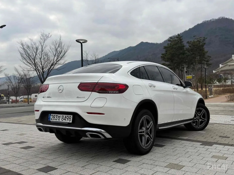 car Mercedes Benz GLC id69566 photo #2