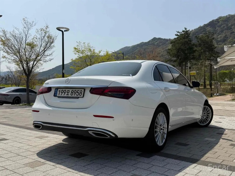 car Mercedes Benz E Class id69568 photo #2