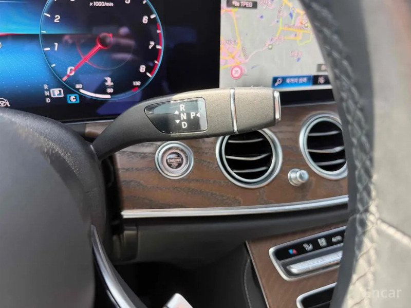 car Mercedes Benz E Class id69568 photo #9