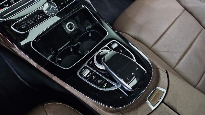 car Mercedes Benz E Class id69652 photo #17