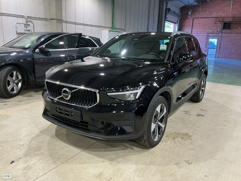 car Volvo XC40 id69663 main photo