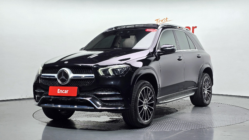 car Mercedes Benz GLE id69700 main photo