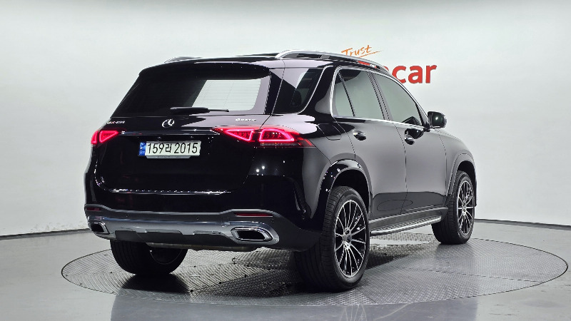 car Mercedes Benz GLE id69700 photo #2