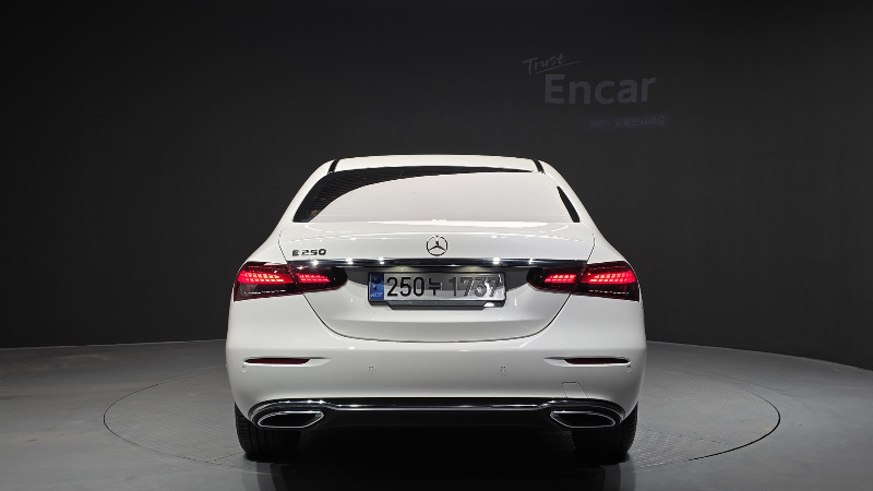 car Mercedes Benz E Class id69708 photo #4