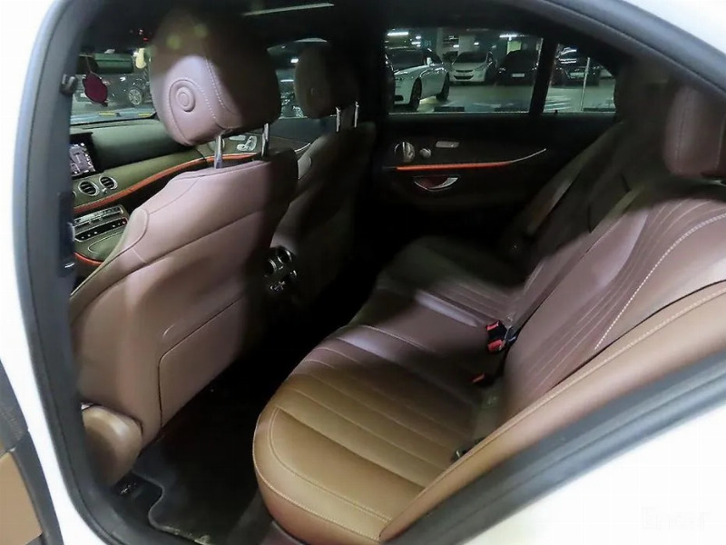 car Mercedes Benz E Class id69714 photo #10