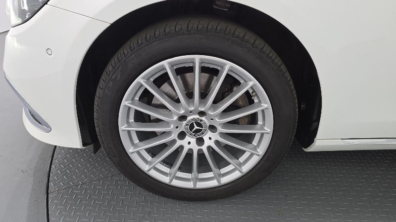 car Mercedes Benz E Class id69725 photo #5
