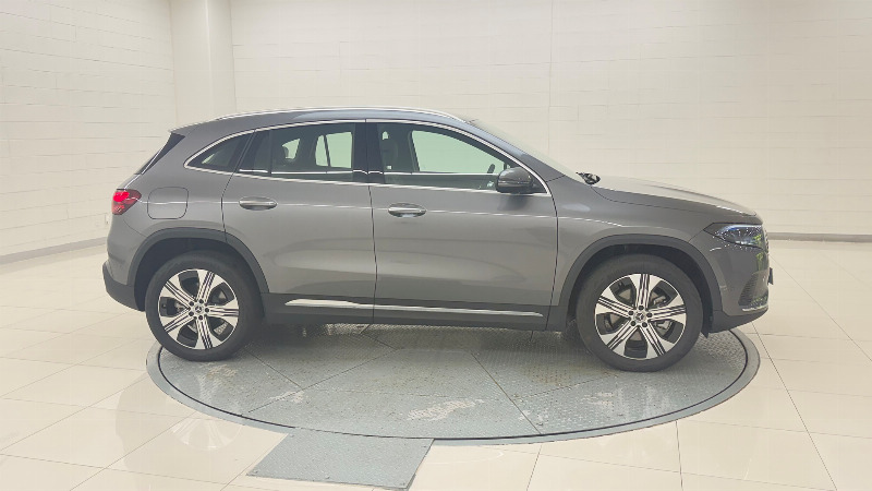 car Mercedes Benz EQA id69734 photo #6