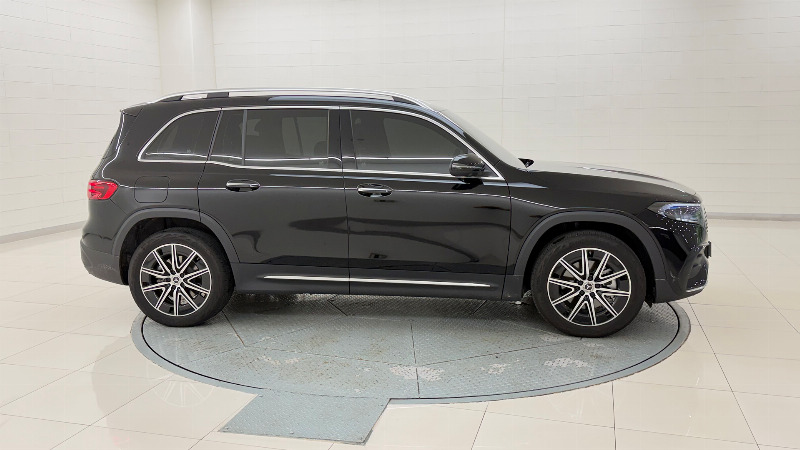 car Mercedes Benz EQB id69735 photo #6