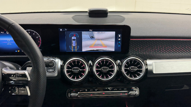 car Mercedes Benz GLB id69741 photo #14