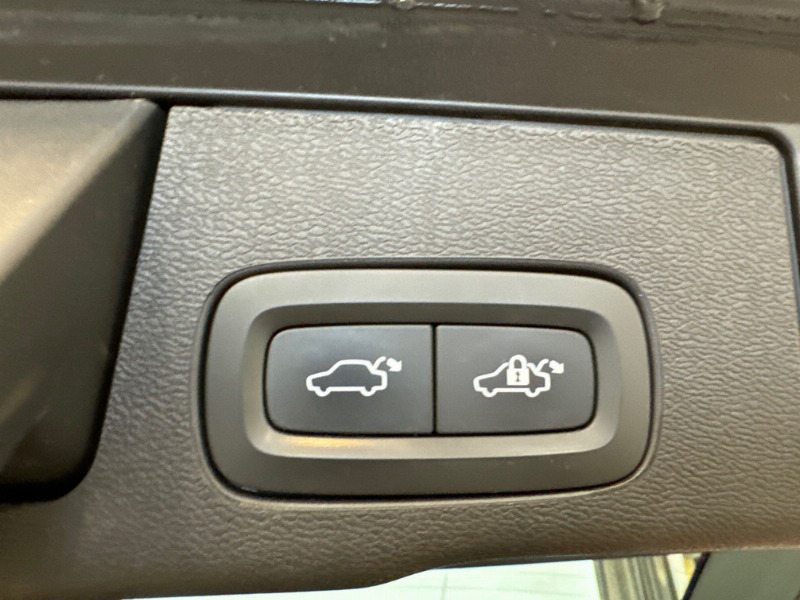 car Volvo XC60 id69809 photo #17