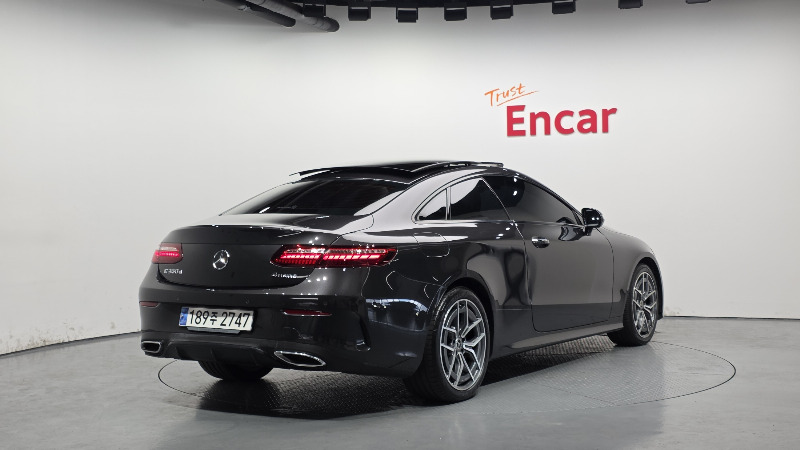 car Mercedes Benz E Class id69843 photo #2