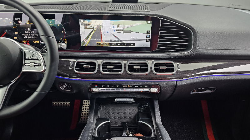 car Mercedes Benz GLE id69845 photo #12