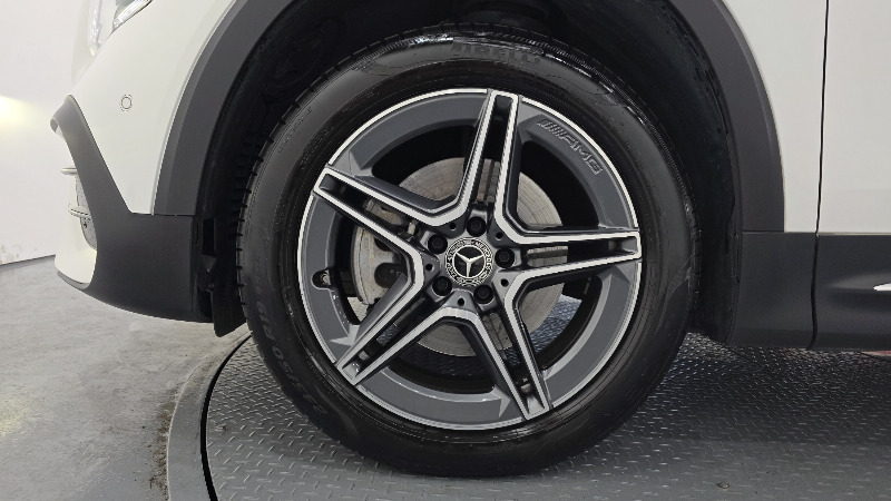 car Mercedes Benz GLB id69846 photo #5