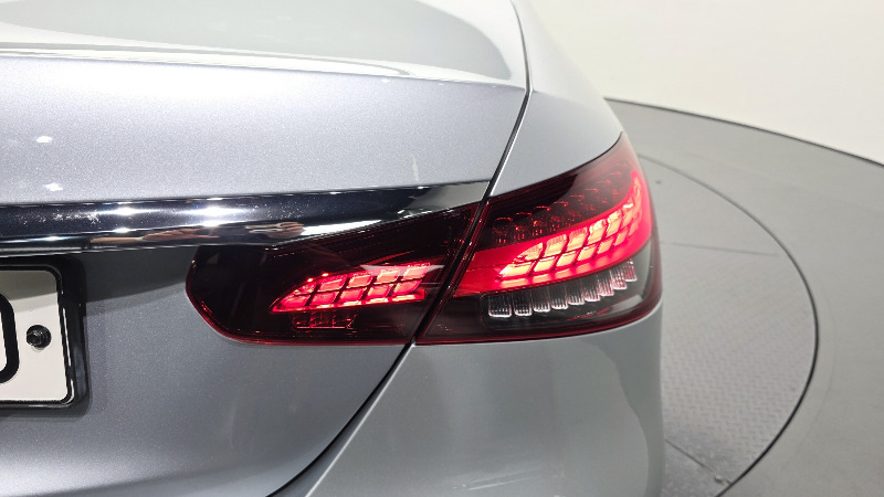 car Mercedes Benz E Class id69852 photo #23